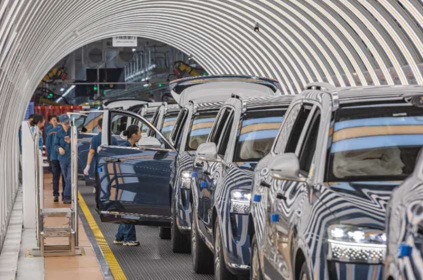 我國新能源汽車8月銷量110萬輛 占新車總銷量的44.8%_北京中汽四方會展有限公司